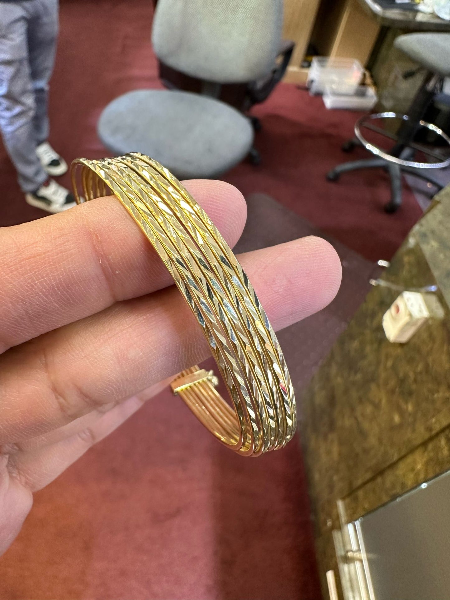 Limited Edition 14k Yellow Gold Designer Closeout 7-Layer Stackable Bangle (17gm) 7.75 Inch