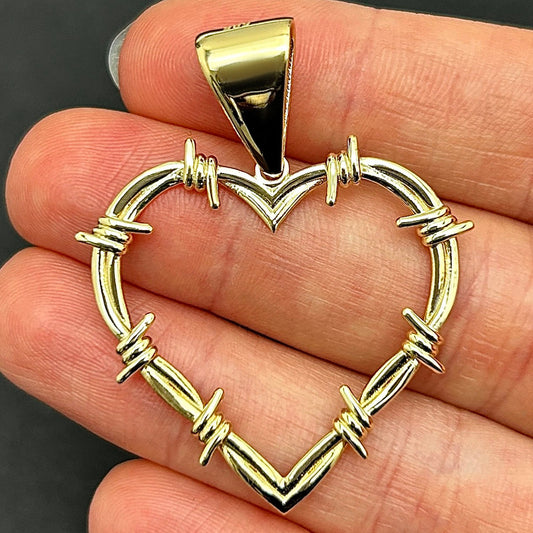 Italian 14k Real Yellow Gold Barbed Wire Heart Pendant