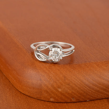 Nova Brilliance D VVS1 Lab Created Moissanite Love Knot Ring 1.00ct in 925 Silver