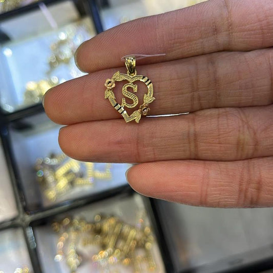Colgante de oro amarillo de 14 k con inicial "S" talla diamante - 1,1 g